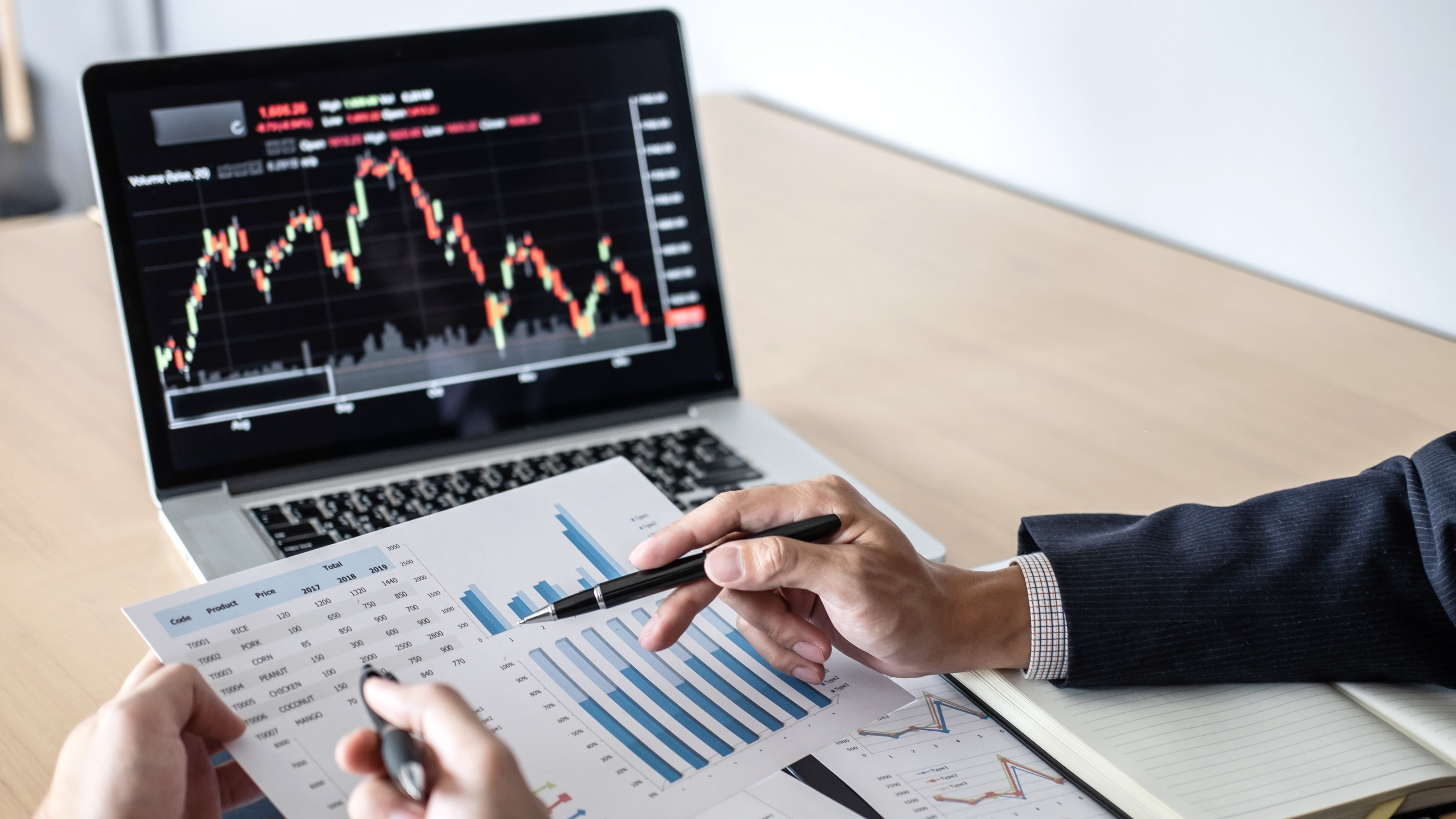 Nakit Yönetiminde Pozitif Ayrışan Hisseler