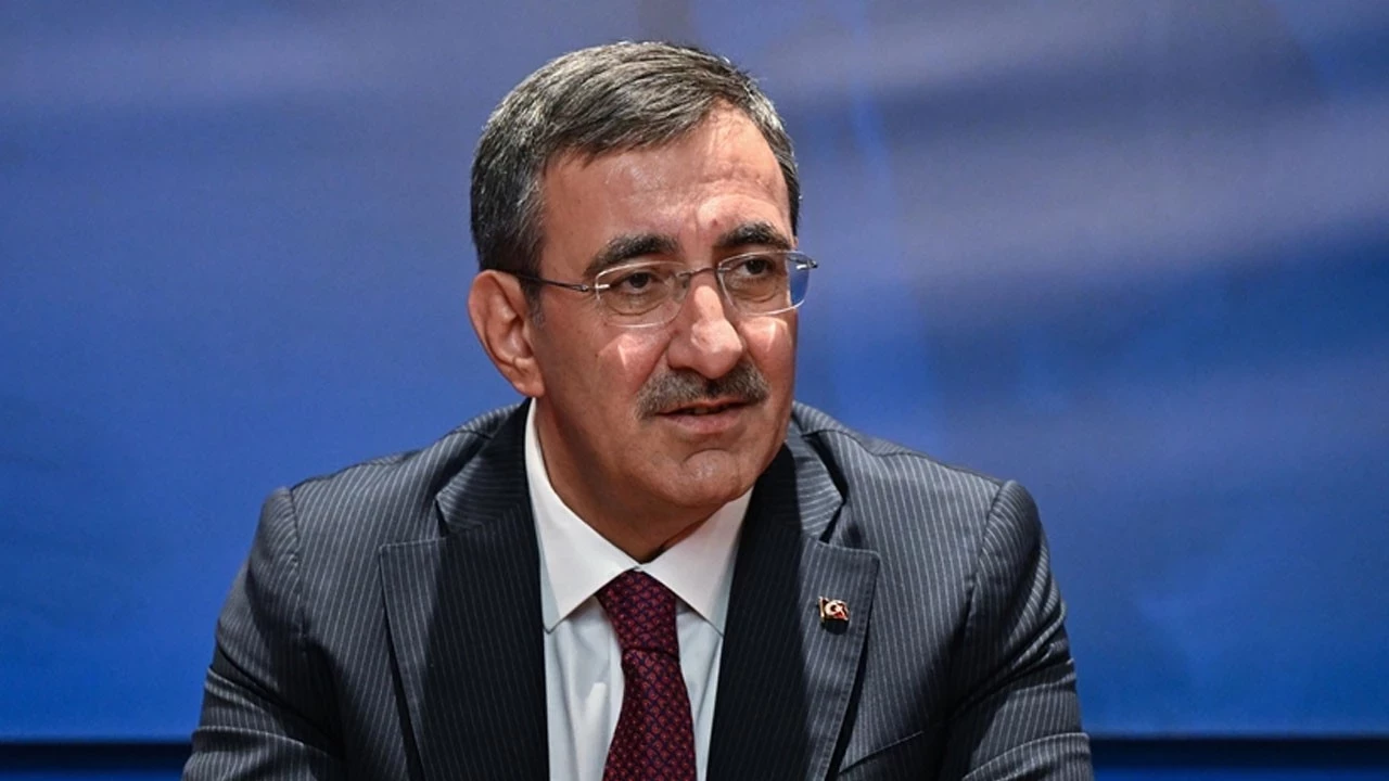 Cevdet Yılmaz: "Sendikalı kamu personeli sayısı 650 binden 2,3 milyona ulaşmıştır"