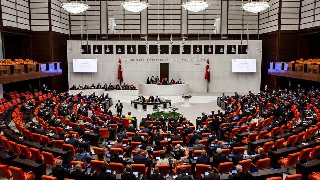 Genel Kurul’da özel gündem: Kurtulmuş başkanlık edecek