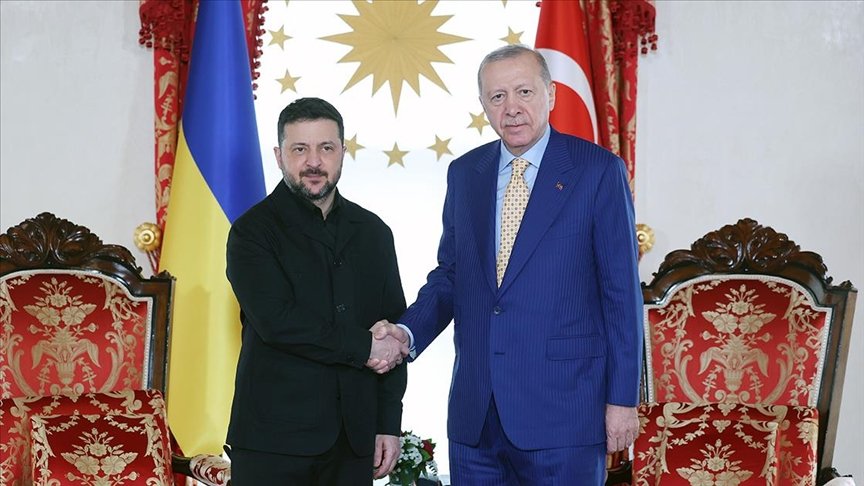 Cumhurbaşkanı Erdoğan, Zelenskiy ile bir araya geldi