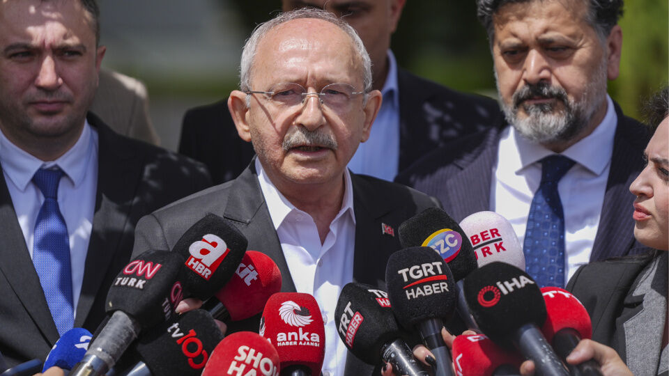 "Genel merkezin teslimini talep ederiz"