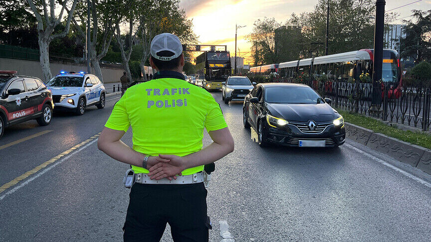 İstanbul'da iki ilçede bazı yolların trafiğe kapatılacağı açıklandı