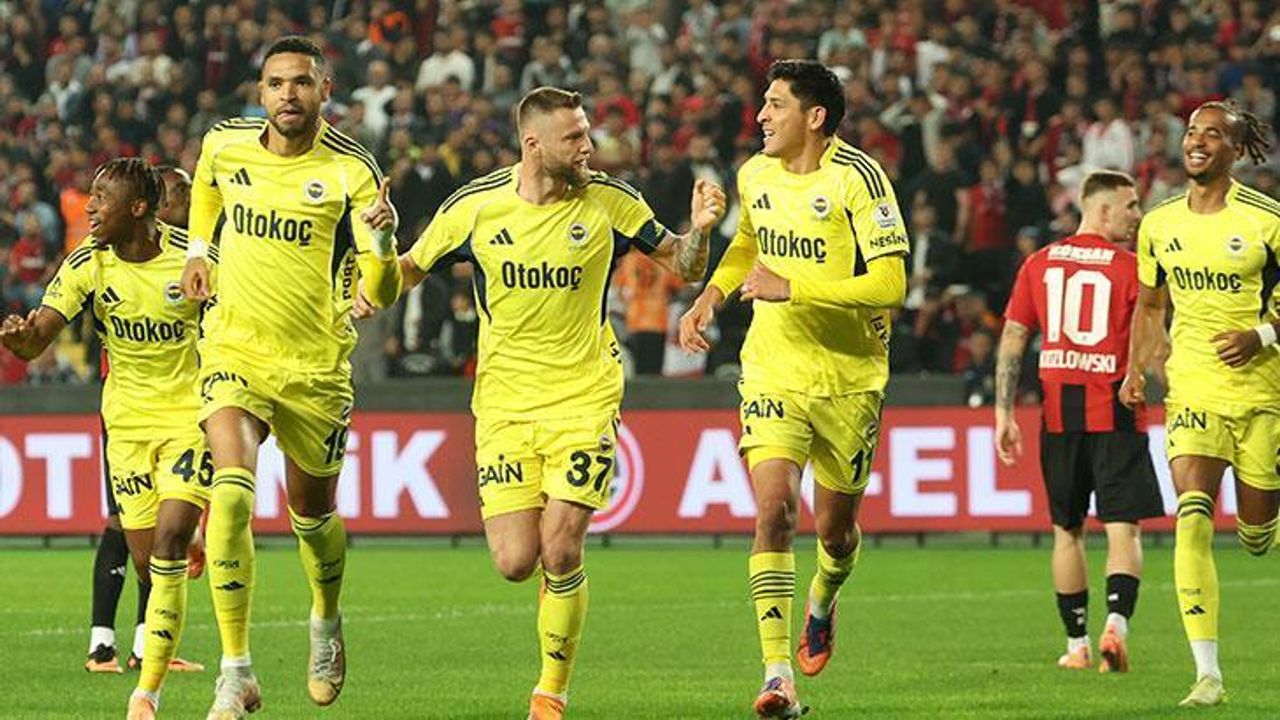 Fenerbahçe, zirve takibini sürdürüyor