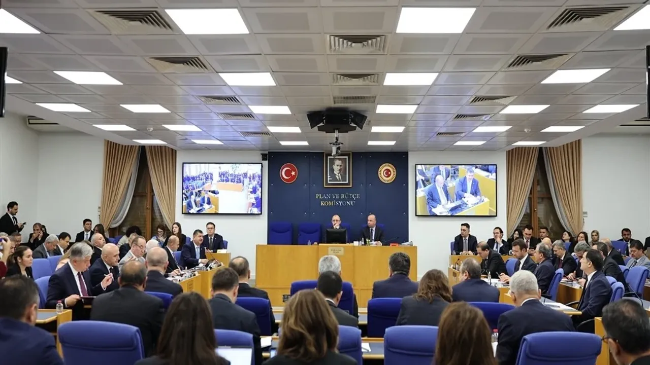 Fon teklifi Plan ve Bütçe Komisyonunda kabul edildi