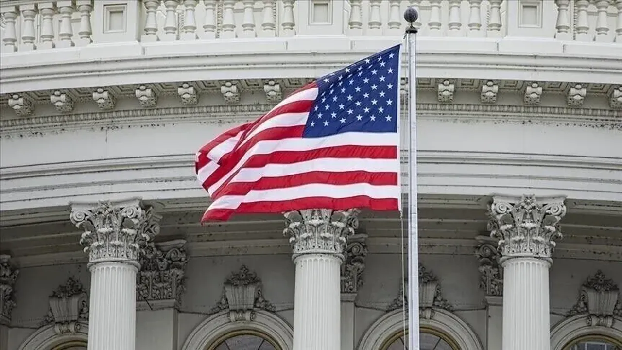 ABD'de Demokratlardan Trump'ın Rusya'dan dizel alımına ilişkin anlaşmasına tepki geldi!