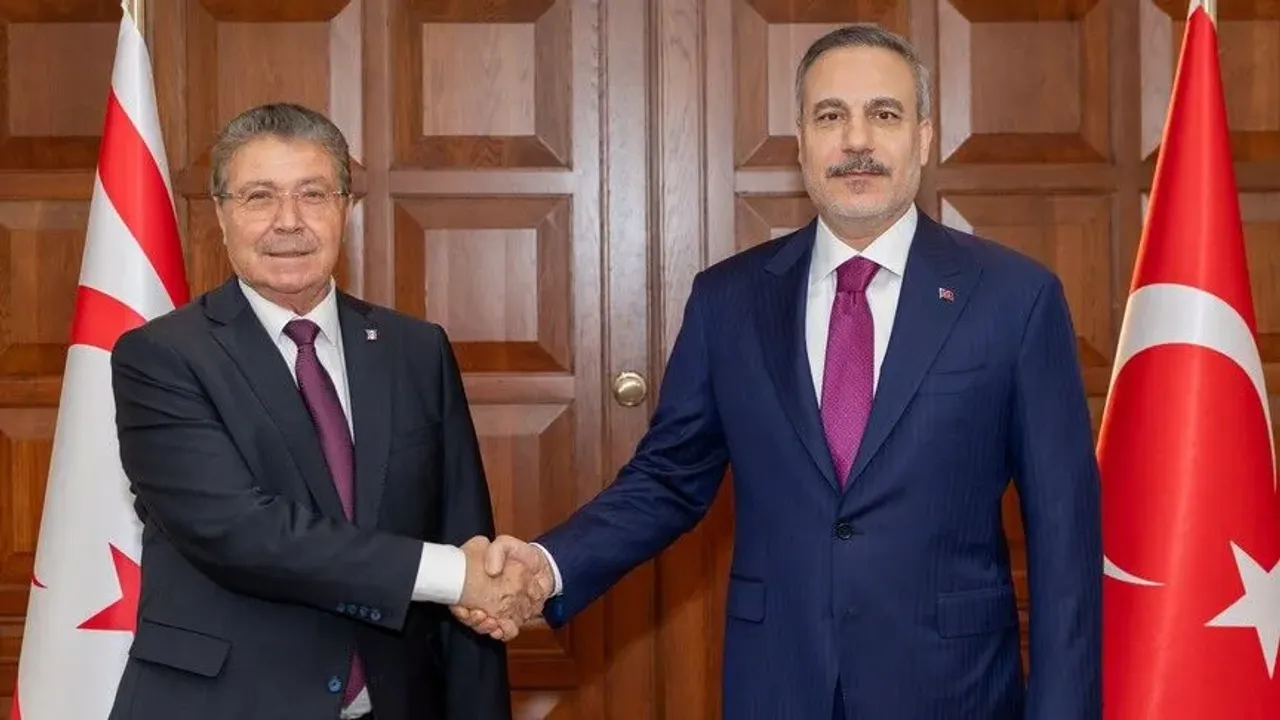 Fidan, KKTC Başbakanı Üstel ile Ankara'da görüştü
