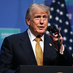 Trump: Hürmüz çok yakında açılacak veya İran çok sert vurulacak!