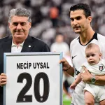 Necip Uysal, futbola ve Beşiktaş'a veda etti!
