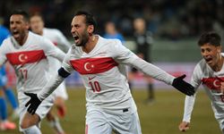 Türkiye İzlanda deplasmanını 4-2'lik galibiyetle geçti