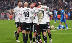 Beşiktaş, ligin ilk yarısını galibiyetle kapattı