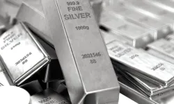 Gümüşten Tarihi Rekor: 66 Dolar Barajı Aşıldı!