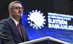 Duran: Dijital Dünya, Fırsatlarla Birlikte Riskler de Barındırıyor