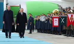 Özbekistan Cumhurbaşkanı Mirziyoyev Erdoğan ile buluştu!