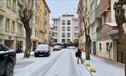 Yurdun birçok bölgesinde kar yağışı ve soğuk hava etkisini sürdürüyor