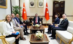 Yılmaz, ABD Büyükelçisi Barrack’ı kabul etti