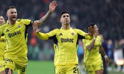 Fenerbahçe, zirve takibini sürdürdü