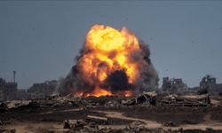 İsrail, ateşkese rağmen Gazze'ye yönelik saldırılarını sürdürüyor