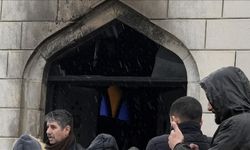 İsrail, Batı Şeria’da bir caminin girişini yakma girişiminde bulundu