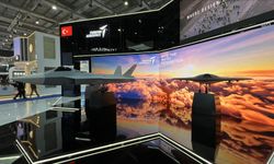 "KAAN" World Defense Show'da sahneye çıktı
