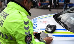 Kırmızı Işık, Hız, Drift ve Alkollü Araç: Yeni Trafik Cezaları Nelerdir?