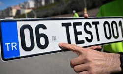 Trafikte standart dışı plaka için tanınan süre yarın sona erecek