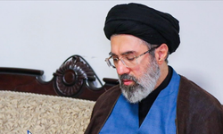 Hamaney’den Hürmüz Boğazı Açıklaması: Kapalı Kalmalı