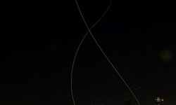 İran'dan yapılan misilleme saldırılarında İsrail'in merkez ve güneyinde sirenler çaldı