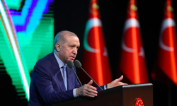 "Müslümanlar olarak zorlu dönemden geçiyoruz"