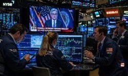 New York borsası Fed kararı öncesi karışık açıldı