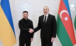 Aliyev ve Zelenskiy Azerbaycan'da bir araya geldi