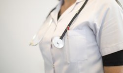 Aile hekimliğinde hizmet standartlarında düzenlemeye gidildi