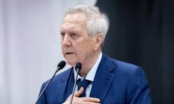 Aziz Yıldırım, Fenerbahçe başkanlığına aday oldu
