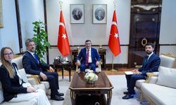 Yılmaz, Macaristan'ın Ankara Büyükelçisi Matis ile görüştü