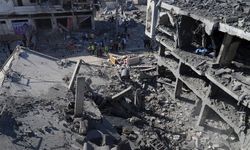 Hamas, Gazze ateşkesinin temaslarını sürdürmek üzere Kahire'de görüşmelerde bulunuyor