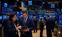 New York borsası çip hisselerindeki satışlarla karışık açıldı