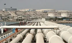 İran petrol ihracatının durmadığını açıkladı
