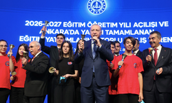 "Başarılı ve teknolojiyi iyi kullanan bir gençlik filiz veriyor"
