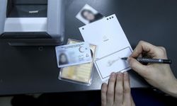 Usulsüz yollarla Türk vatandaşlığı kazandıran şebekeye operasyon yapıldı