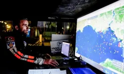 Silivri yakınlarında batan geminin bulunduğu bölgede arama kurtarma çalışmaları sürüyor