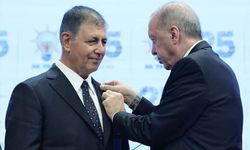 İzmir Büyükşehir Belediye Başkanı Cemil Tugay, AK Parti'ye katıldı