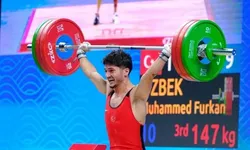 Milli sporcu Muhammed Furkan Özbek dünya ikincisi oldu