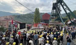 Amasra'daki patlamada hayatını kaybeden madenciler anıldı