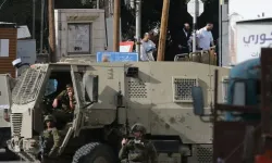 İsrailliler, Batı Şeria'da bir Filistinliyi daha katletti!