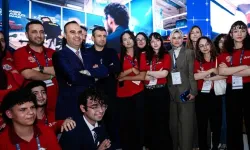 Kacır ve T3 Vakfı Mütevelli Heyeti Başkanı Bayraktar, IAC 2026'yı ziyaret etti