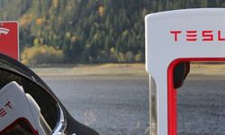 Tesla, Almanya’daki fabrikasında üretimi iki hafta süreyle durdurdu