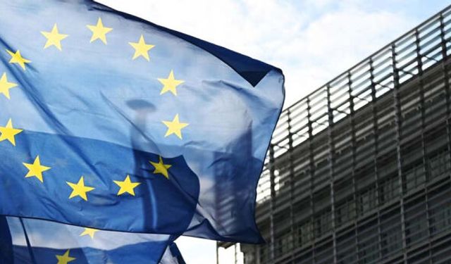 Avrupa Parlamentosu, AB-ABD ticaret anlaşmasını askıya aldı