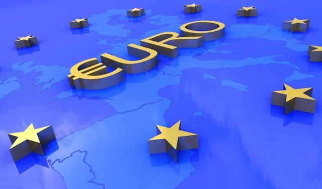 Euro Bölgesi İmalat Sanayi Sınırlı Canlanma Gösterdi