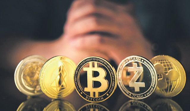 Bitcoin ETF’lerinden Geçen Hafta 643 Milyon Dolar, Ethereum’dan 98 Milyon Dolar Çıkış Oldu