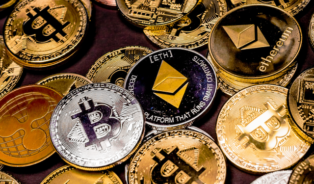 Seçim öncesi Ethereum ve Bitcoin ETF’lerinden 600 milyon dolar net çıkış