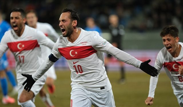 Türkiye İzlanda deplasmanını 4-2'lik galibiyetle geçti